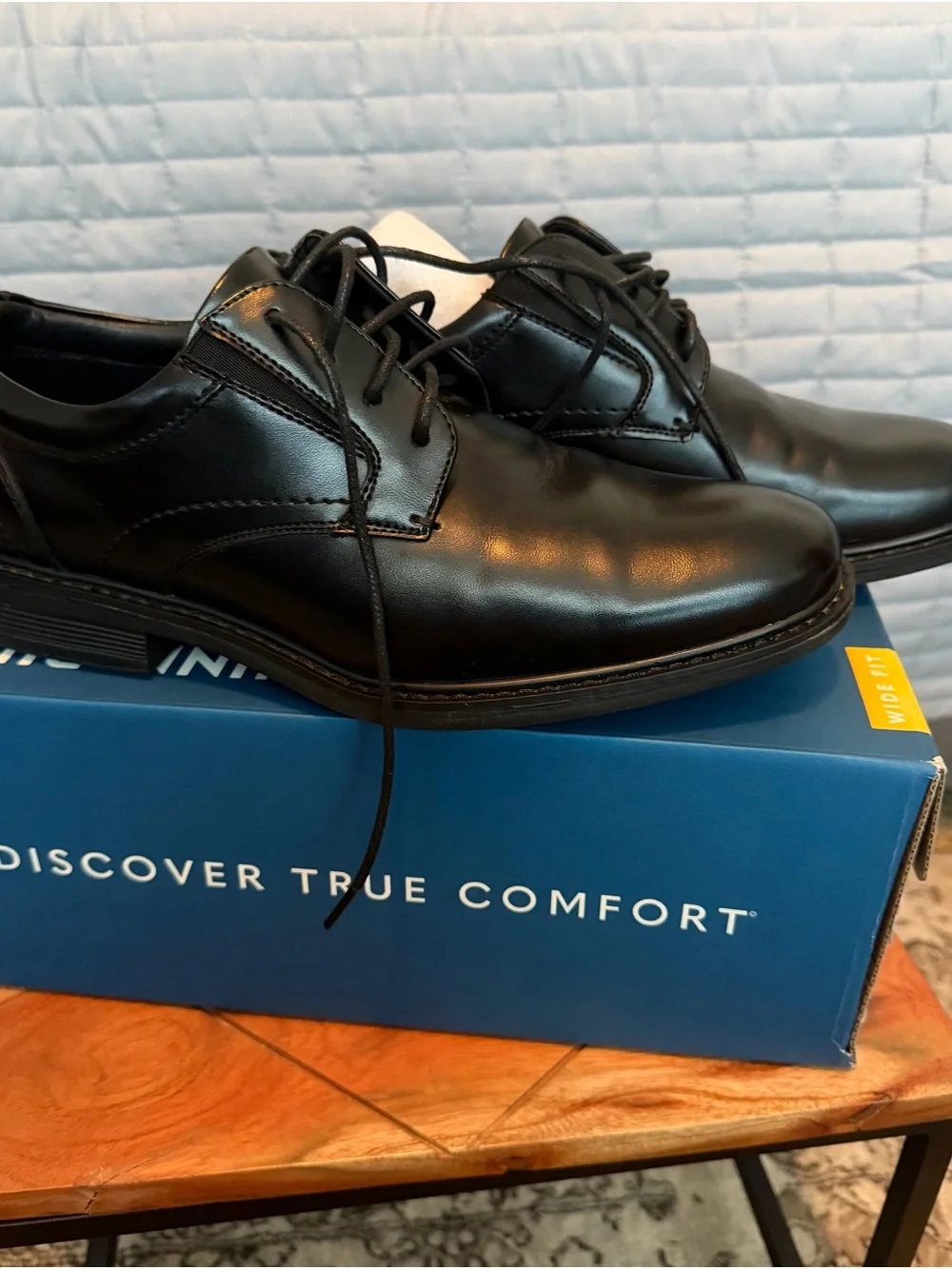 Nunn Bush Black Leather Lace-Up Oxfords